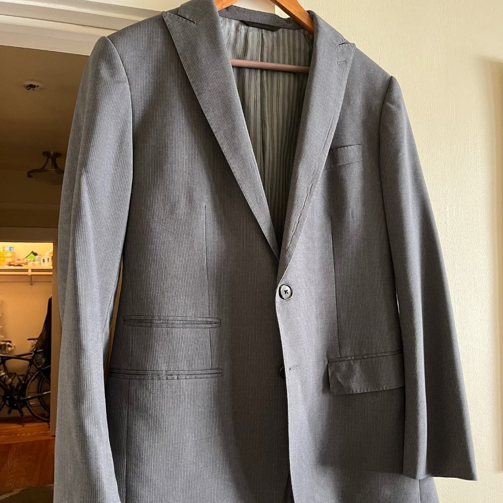 Like new Banana Republic slim fit Italian wool blazer 38R